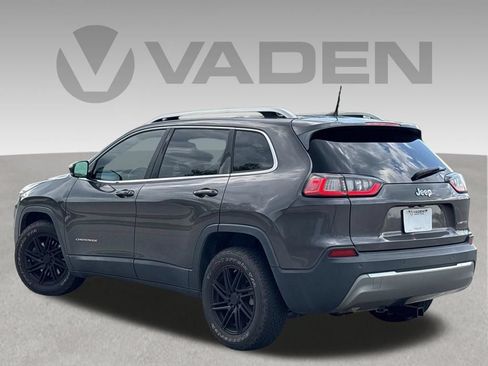 Used 2019 Jeep Cherokee Limited FWD image 13