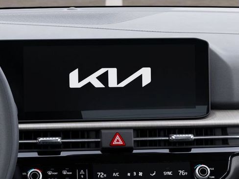 New 2026 Kia Sportage X-Line w/ X-Line Premium Package AWD/4WD image 21