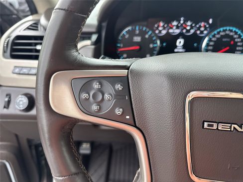 Used 2019 GMC Yukon XL Denali w/ Denali Ultimate Package RWD image 23