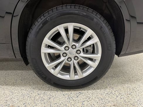 Used 2024 Cadillac XT6 Luxury w/ LPO, Floor Liner Package AWD/4WD image 15