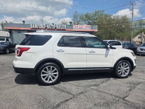 Used 2016 Ford Explorer Limited w/ Equipment Group 301A AWD/4WD image 10