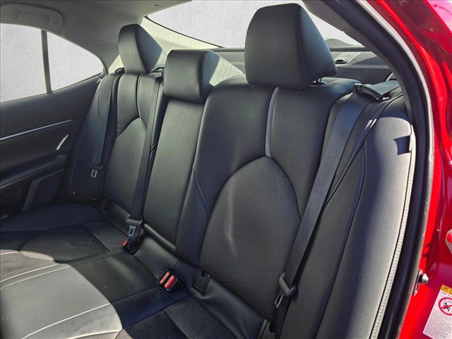 Used 2010 Toyota Camry XLE FWD image 17