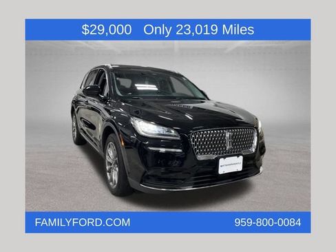 Certified 2022 Lincoln Corsair AWD w/ Premium Package image 1
