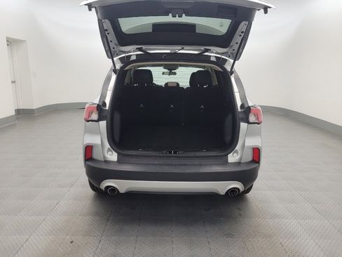 Used 2020 Ford Escape SE FWD image 29