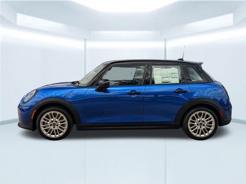 New 2025 MINI Cooper S FWD image 2