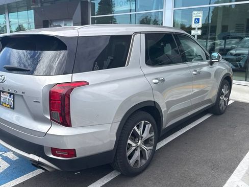 Used 2022 Hyundai Palisade SEL w/ Convenience Package AWD/4WD image 9