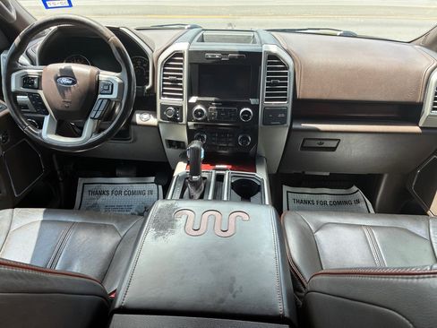 Used 2015 Ford F150 King Ranch w/ Equipment Group 601A Luxury AWD/4WD image 31