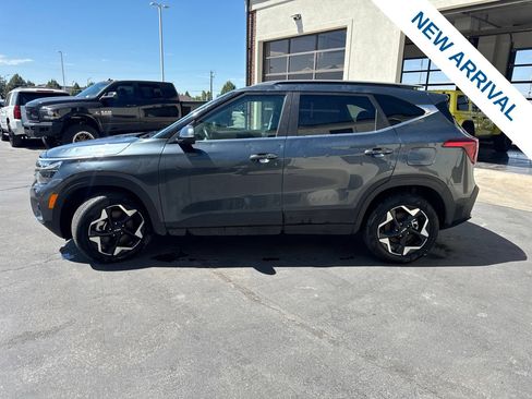 Used 2024 Kia Seltos EX AWD/4WD image 4