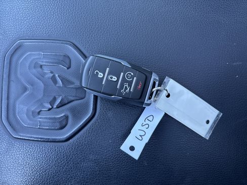 Used 2022 RAM 1500 Laramie image 30