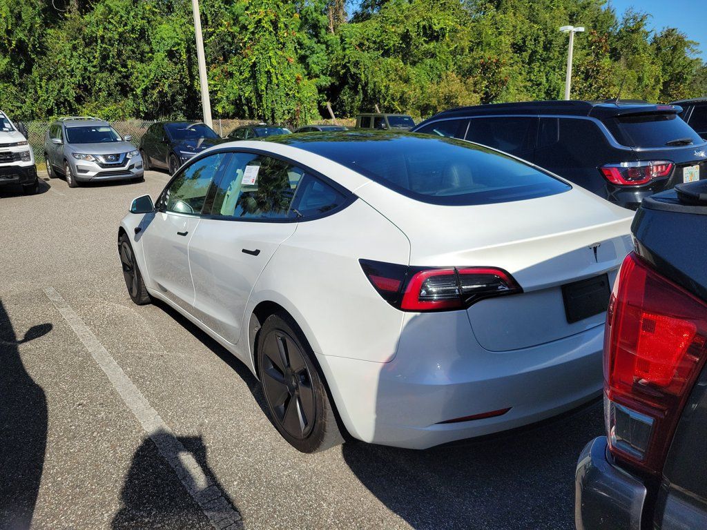 Used 2023 Tesla Model 3 Standard Range RWD image 4