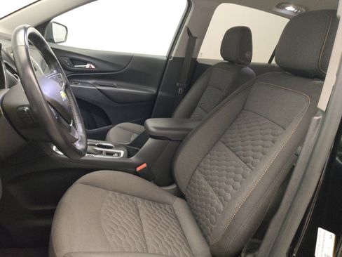 Used 2018 Chevrolet Equinox LT FWD image 17