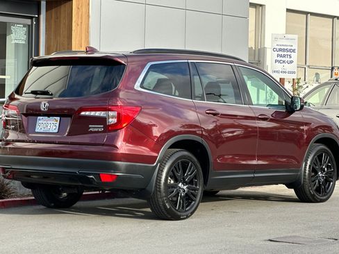 Used 2022 Honda Pilot Special Edition image 2