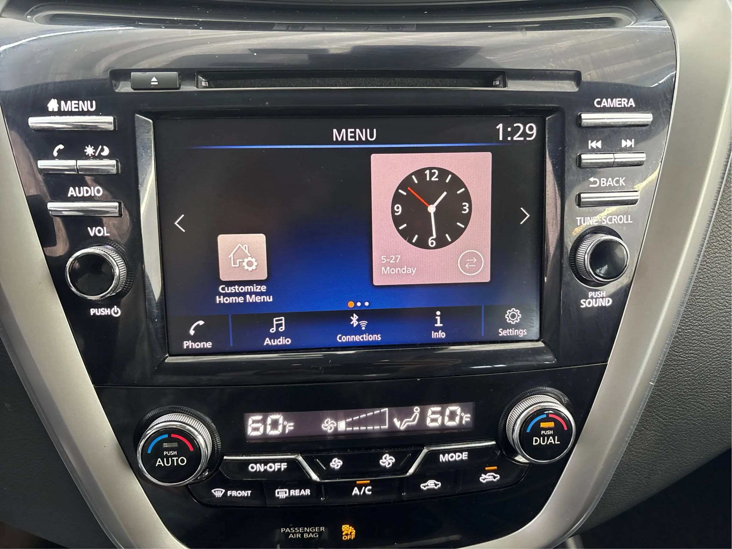 Used 2022 Nissan Murano SV AWD/4WD image 39