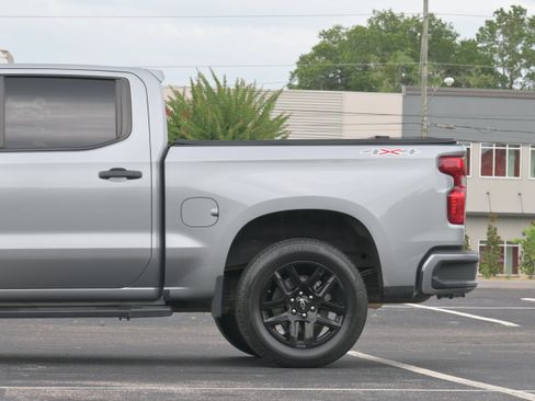Used 2024 Chevrolet Silverado 1500 Custom AWD/4WD image 6