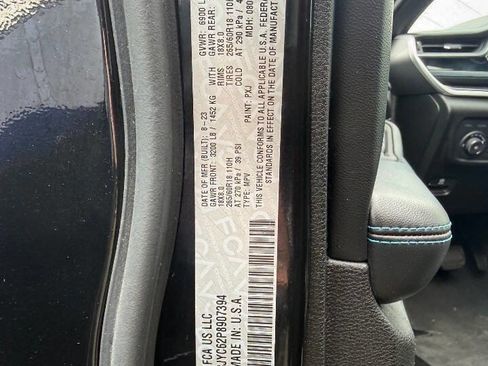 Used 2023 Jeep Grand Cherokee Trailhawk w/ Luxury Tech Group III image 35