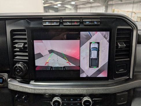 Used 2024 Ford F250 Platinum w/ Tremor Off-Road Package image 30