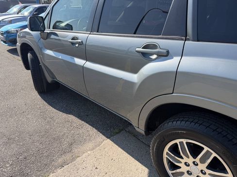 Used 2008 Mitsubishi Endeavor SE AWD/4WD image 20