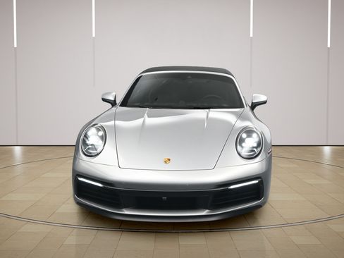 Certified 2024 Porsche 911 Carrera S RWD image 28