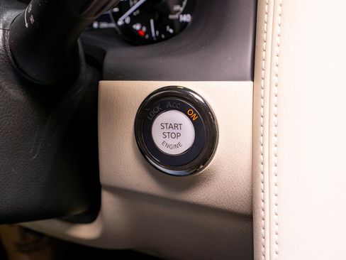 Used 2020 INFINITI QX80 Luxe w/ Proactive Package image 31