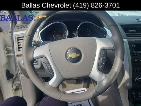 Used 2011 Chevrolet Traverse LT w/ All-Star Package image 15