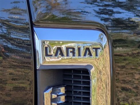 Used 2022 Ford F450 Lariat w/ Lariat Ultimate Package image 13