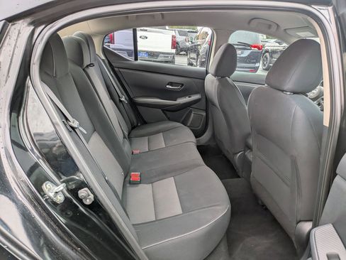 Used 2021 Nissan Sentra SV FWD image 29