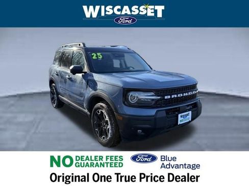Used 2025 Ford Bronco Sport Outer Banks w/ Outer Banks Tech Package+ image 1
