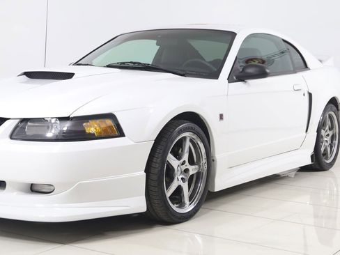 Used 2002 Ford Mustang GT RWD image 48