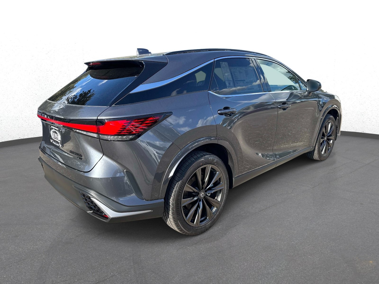 New 2026 Lexus RX 350h w/ Convenience Package AWD/4WD image 3