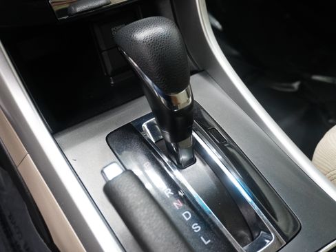 Used 2013 Honda Accord EX image 22