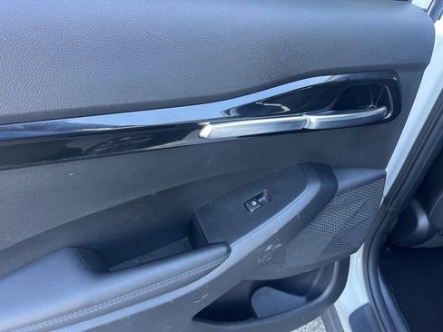 Used 2023 Kia Seltos S image 30