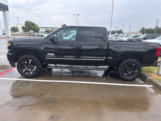 Used 2018 Chevrolet Silverado 1500 High Country AWD/4WD image 4