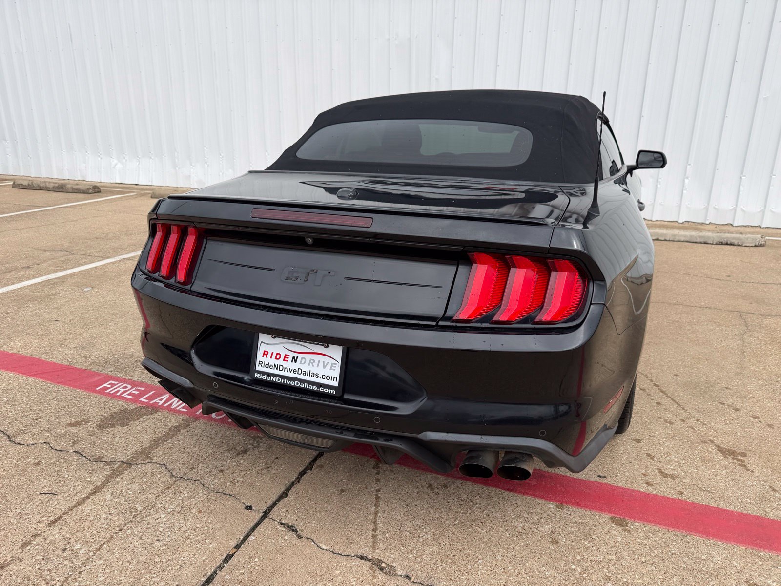 Used 2020 Ford Mustang GT Premium RWD image 6