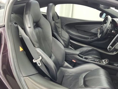 Used 2017 McLaren 570S RWD image 45