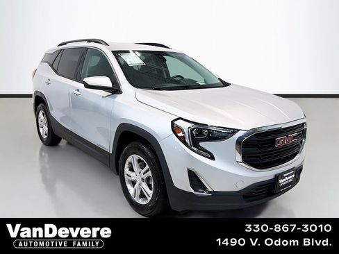 Used 2020 GMC Terrain SLE w/ Driver Convenience Package AWD/4WD image 1