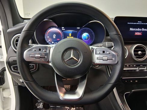 Used 2020 Mercedes-Benz GLC 300 image 14