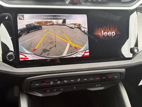 New 2026 Jeep Cherokee Laredo AWD/4WD image 3