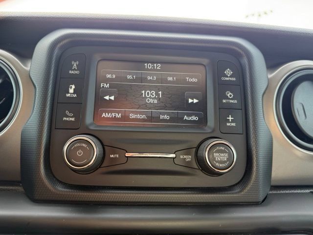 Used 2018 Jeep Wrangler Unlimited Sport S AWD/4WD image 18