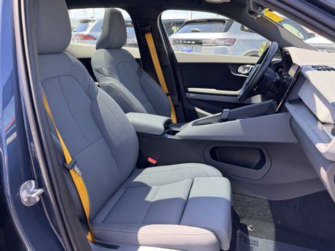 Used 2023 Polestar Polestar 2 image 34