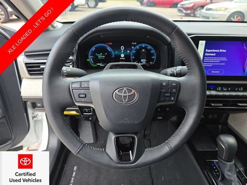 Certified 2025 Toyota Camry XLE FWD image 28