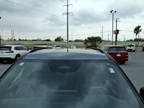 Used 2025 Ford Explorer ST AWD/4WD image 10