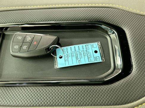 Used 2022 Chevrolet Silverado 1500 ZR2 w/ Technology Package image 12