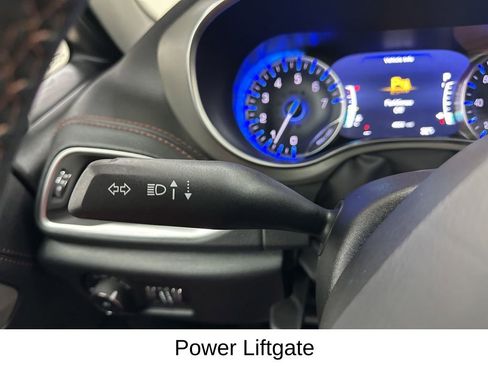 Used 2026 Chrysler Pacifica Pinnacle image 37