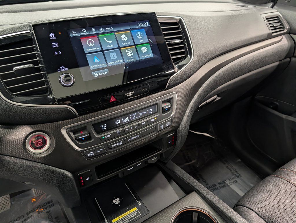 Used 2024 Honda Passport TrailSport image 12