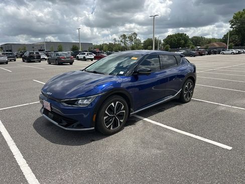 Certified 2023 Kia EV6 Wind w/ Wind Technology Package RWD image 17