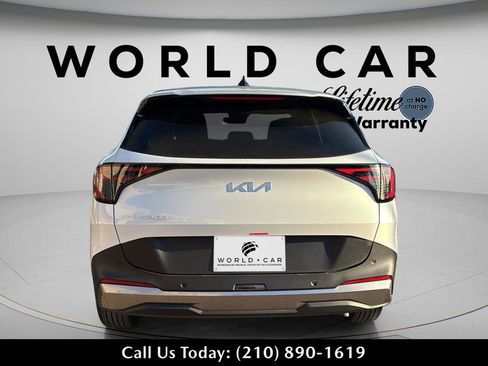 New 2026 Kia Sportage LX image 14