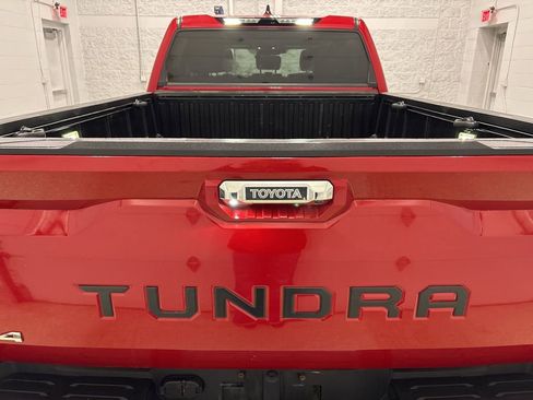 Used 2022 Toyota Tundra Limited w/ Power Package image 4