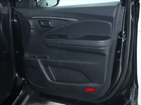 Used 2023 Honda Passport TrailSport image 34