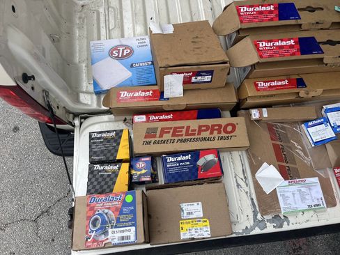 Used 2013 Chevrolet Silverado 1500 LT image 31