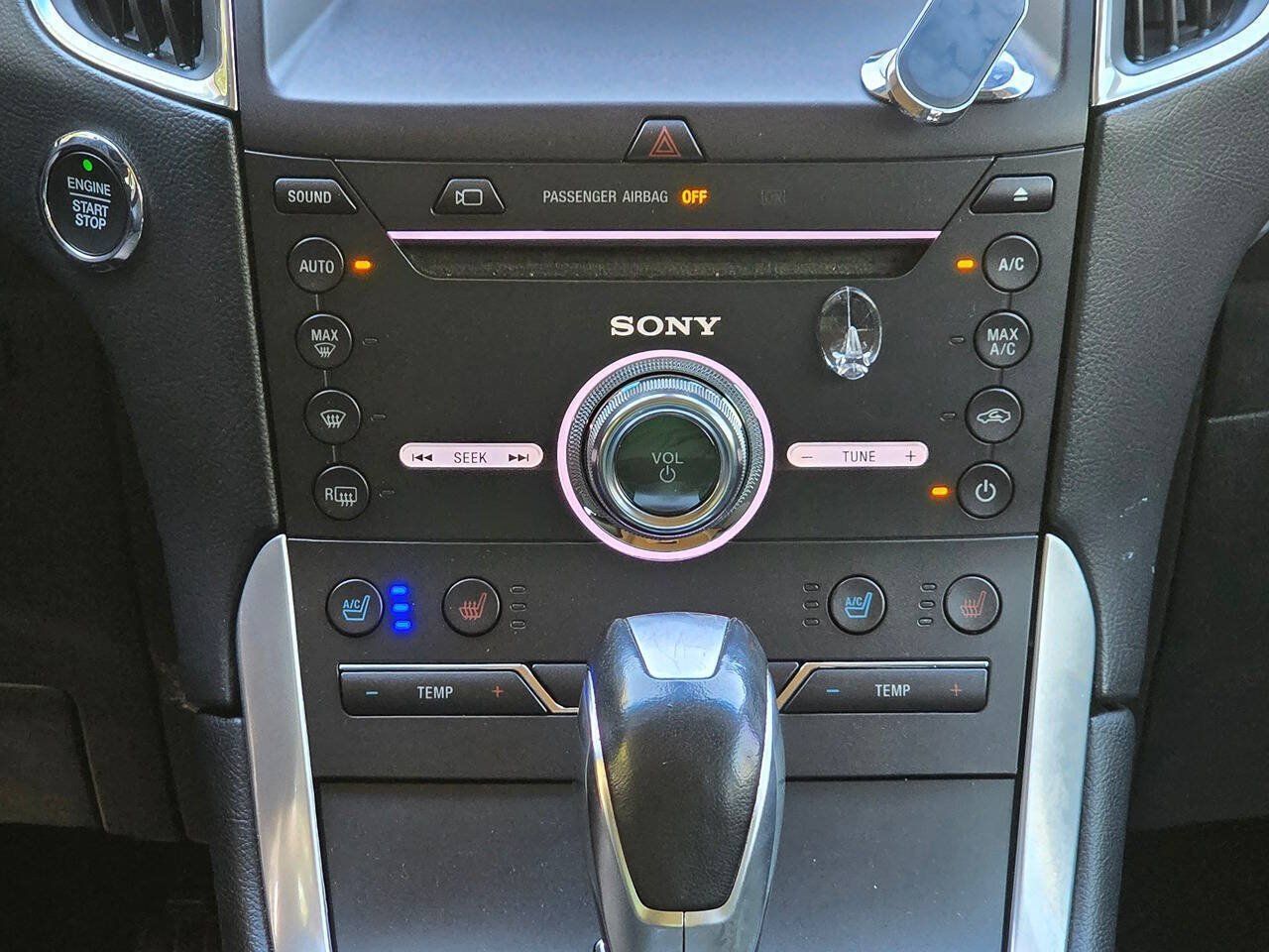 Used 2018 Ford Edge Sport w/ Equipment Group 401A AWD/4WD image 27